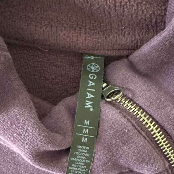 GAIAM Deep Purple Zip Pullover - Picture 2 of 5